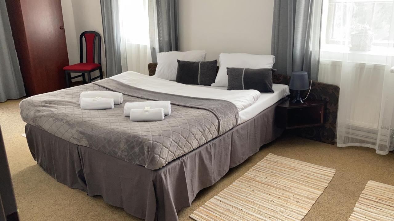 Tisá Hotel Camelot מראה חיצוני תמונה